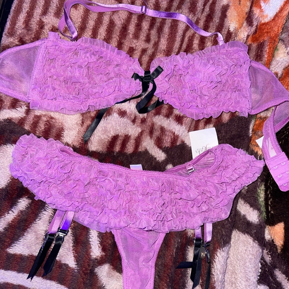 Frederick's of Hollywood Purple Lace Bra Intimates & Sleepwear